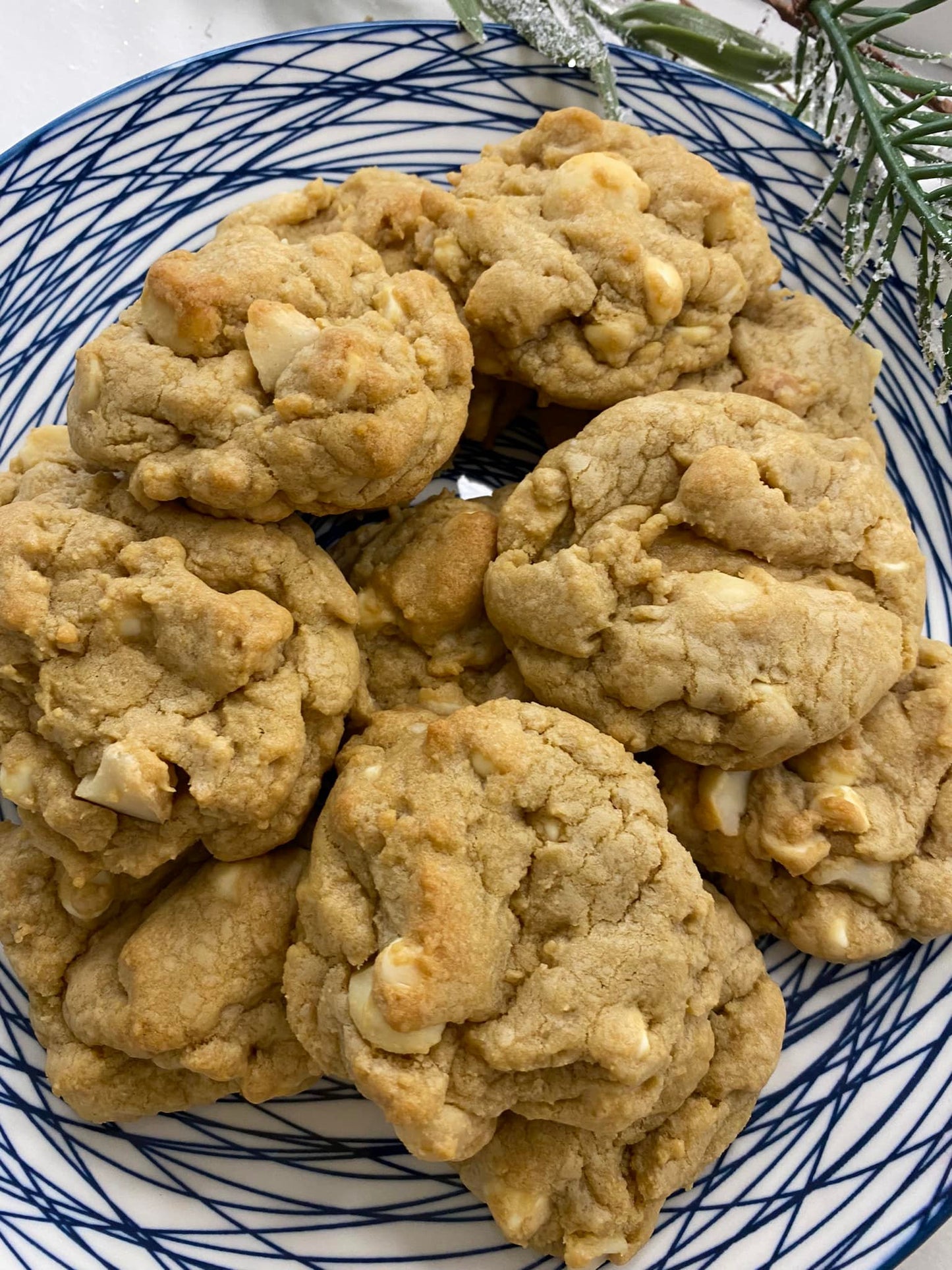 White Chocolate Macadamia Nut Cookie