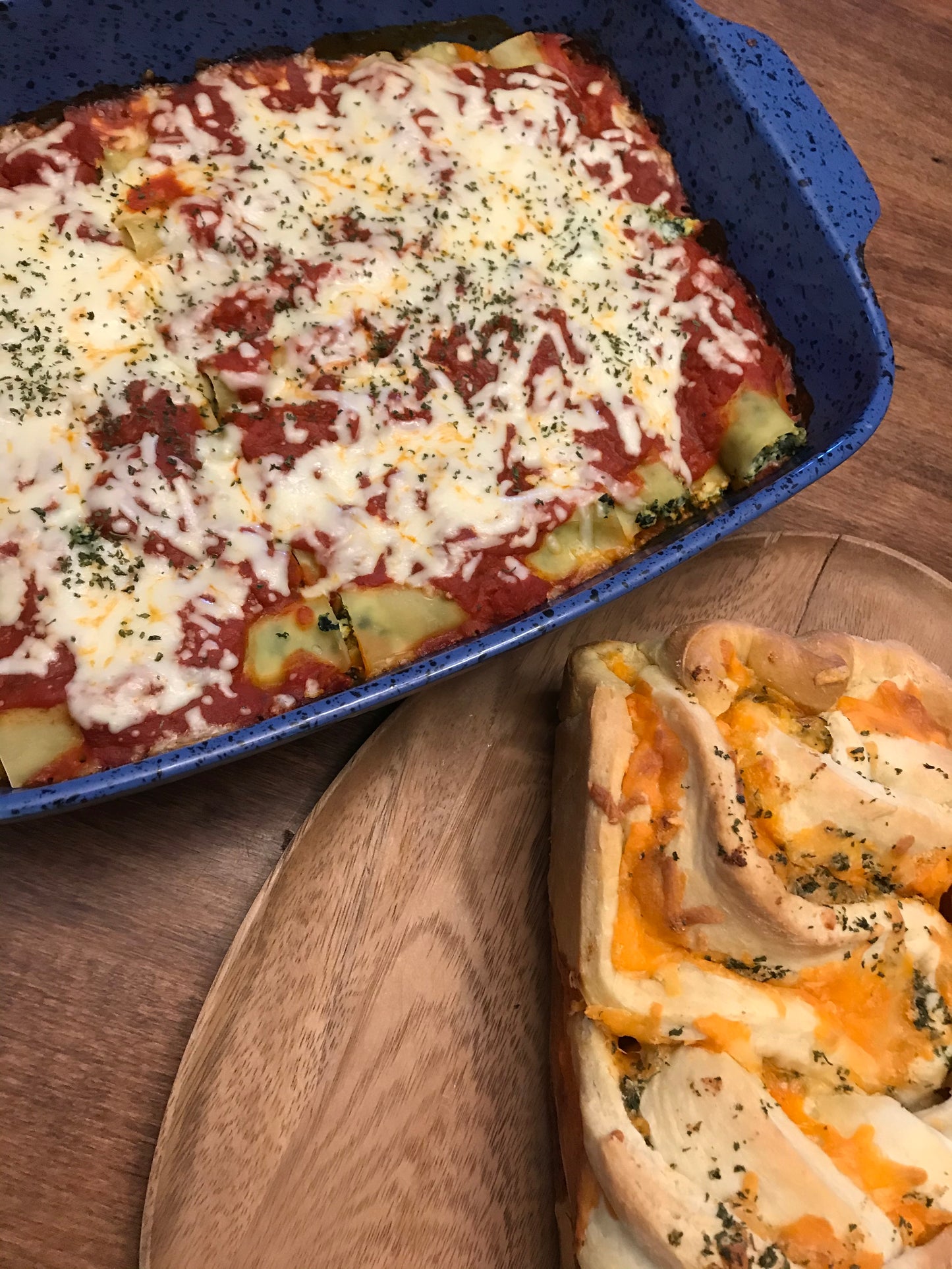 Ricotta and Spinach Stuffed Cannelloni with Homemade Marinara